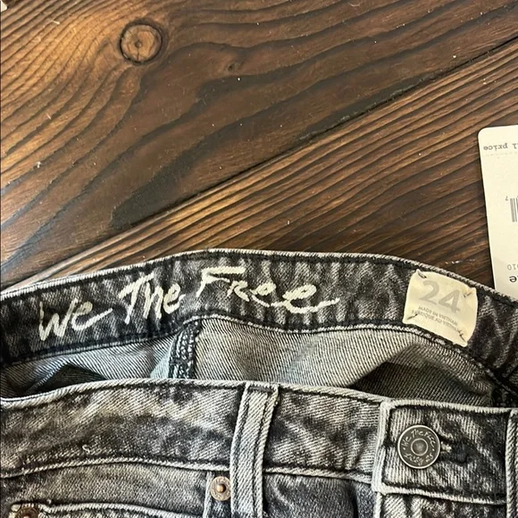 NWT Free People Maverick Frayed Hem Denim Mini Skirt - Picture 4 of 4